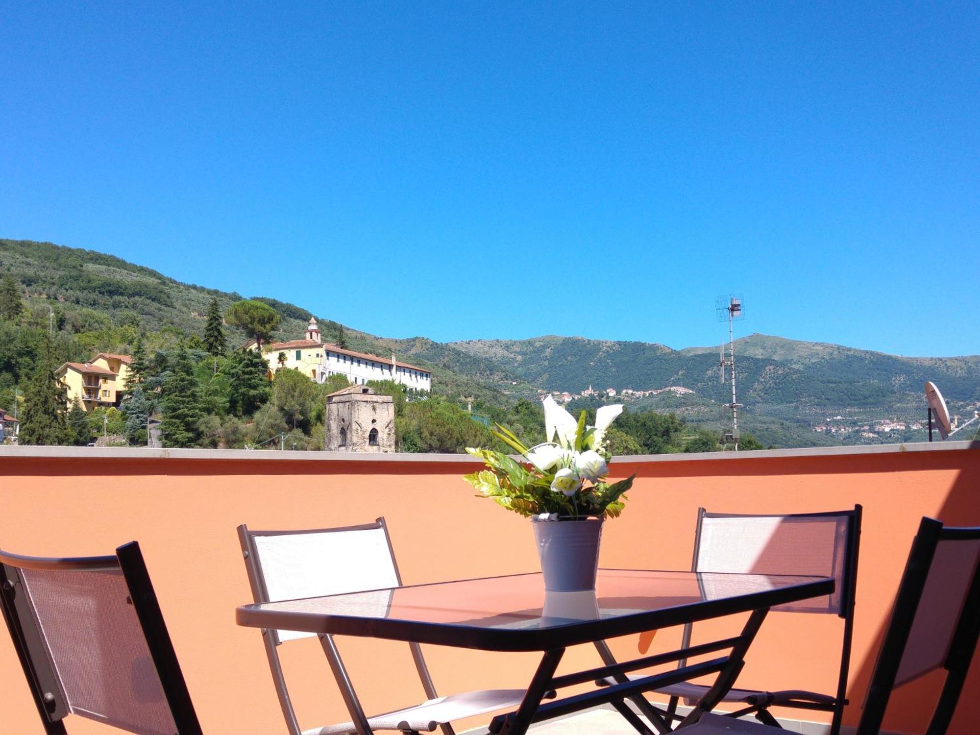 Il Cuore Del Borgo - Holiday Home Borgomaro Buitenkant foto