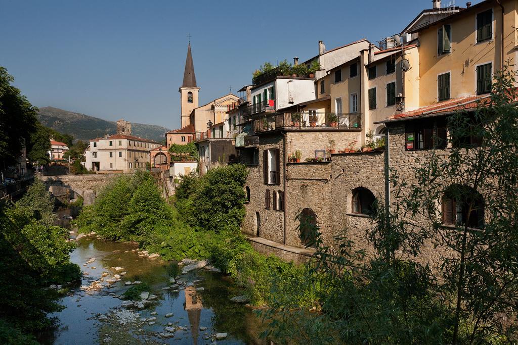 Il Cuore Del Borgo - Holiday Home Borgomaro Buitenkant foto